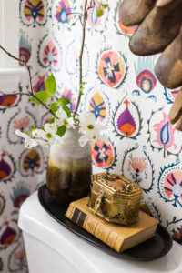 Cate Holcombe Interiors Powder Room ORC Pic by Cat Nguyen